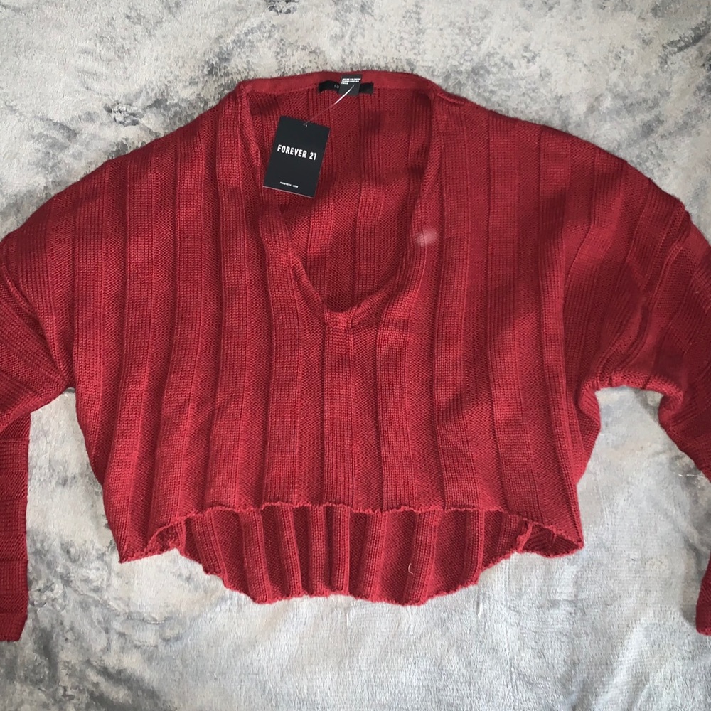 Maroon cropped sweater